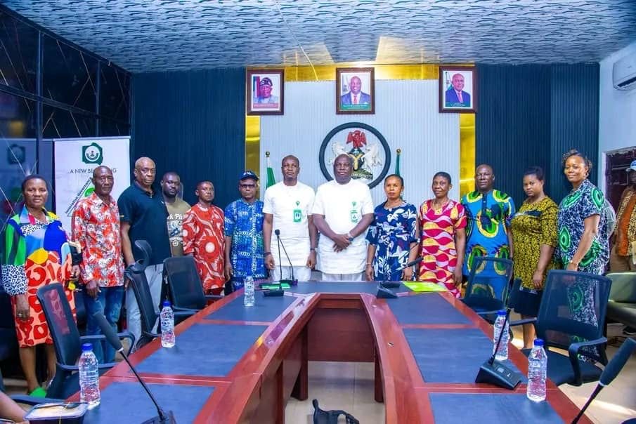 Maduka University welcomes students on scholarship from Enugu East Local Govt. Chairman